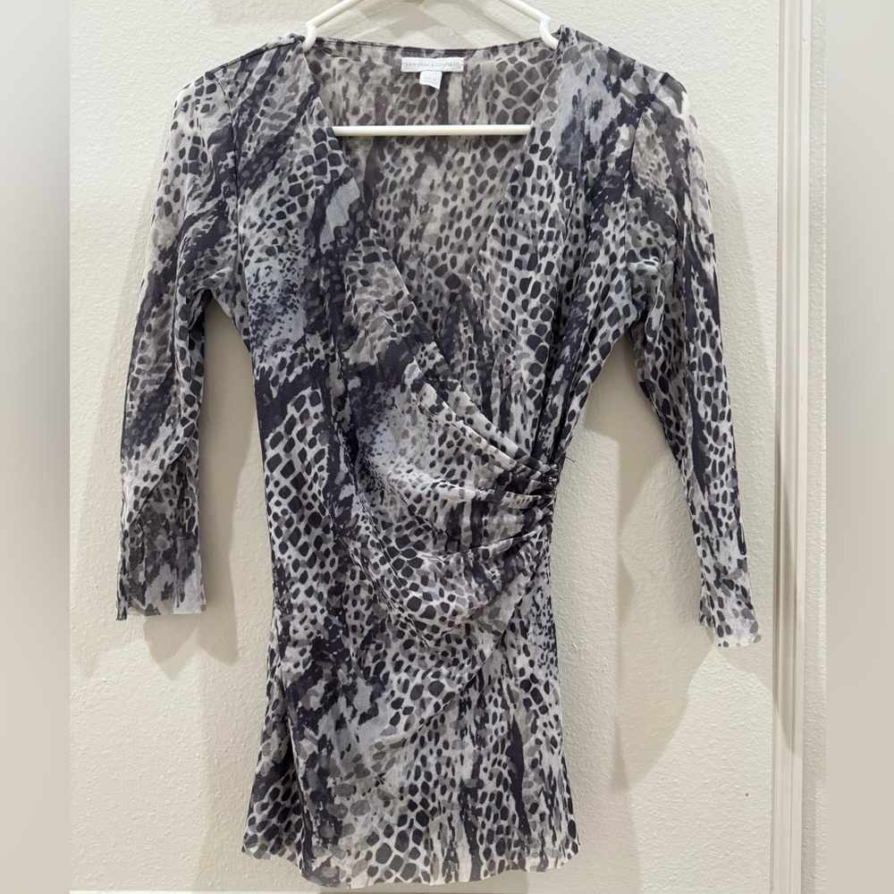 New York & Company L Gray/black Animal Print Mesh ruched y2k baddie Top